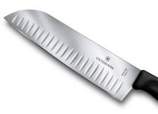 Santoku mit Kunststoffgriff und Kullen